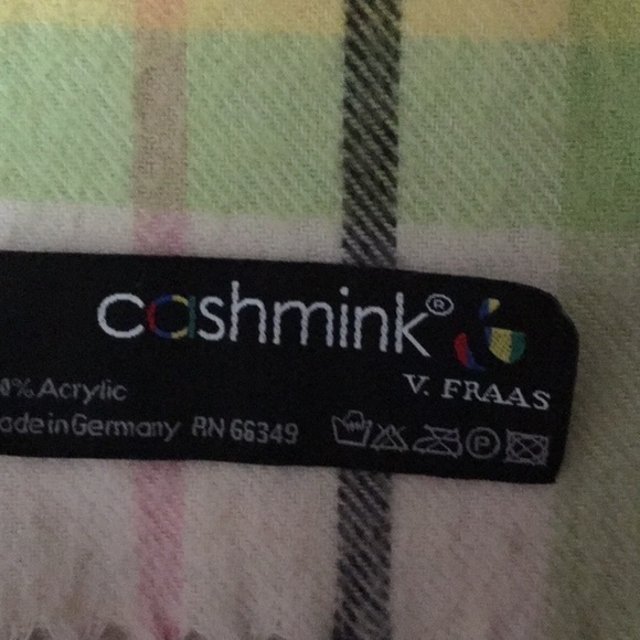 V. Frass CASHMINK cream striped scarf - Picture 4 of 4